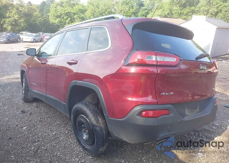 2016 Jeep Cherokee Latitude z USA, uszkodzony, nr VIN 1C4PJMCB6GW210786